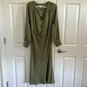 Socialite Size S Green V-Neck Dress